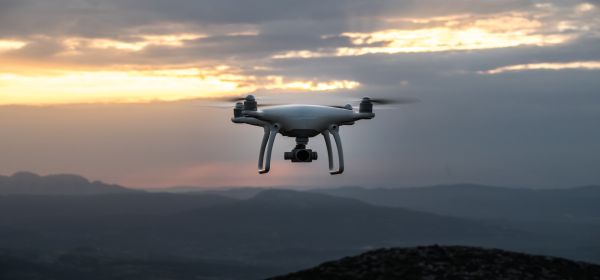 Volatus Aerospace, Hensoldt und Rheinmetall: Drei Aktien f&uuml;r den neuen Drohnen- und R&uuml;stungsboom